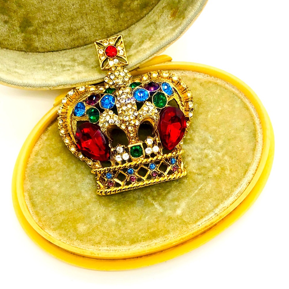 Vintage Royal Fleur De Lis crystal crown brooch PRETTY!